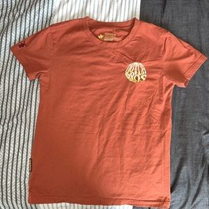 Orange and gold tee
